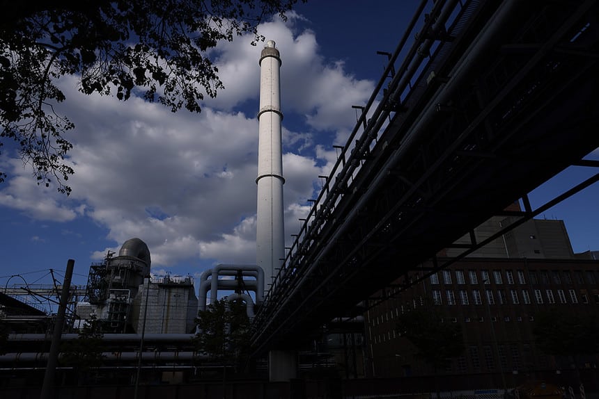 Ukraine war may stall gas growth for 3 years, help coal - Vimarsana News