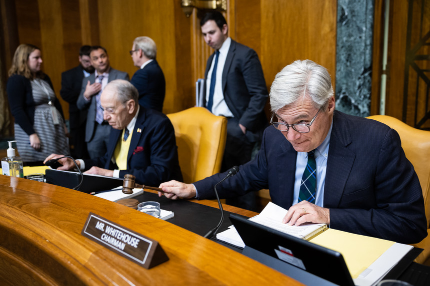 Senate Budget Committee Ranking Member Chuck Grassley (R-Iowa) and Chair Sheldon Whitehouse (D-R.I.) preside over a hearing.